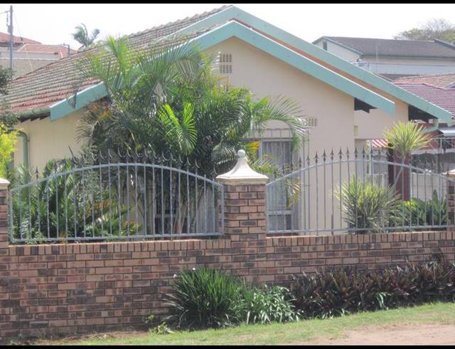 3 BEDROOM COTTAGE FOR SALE IN SYDENHAM